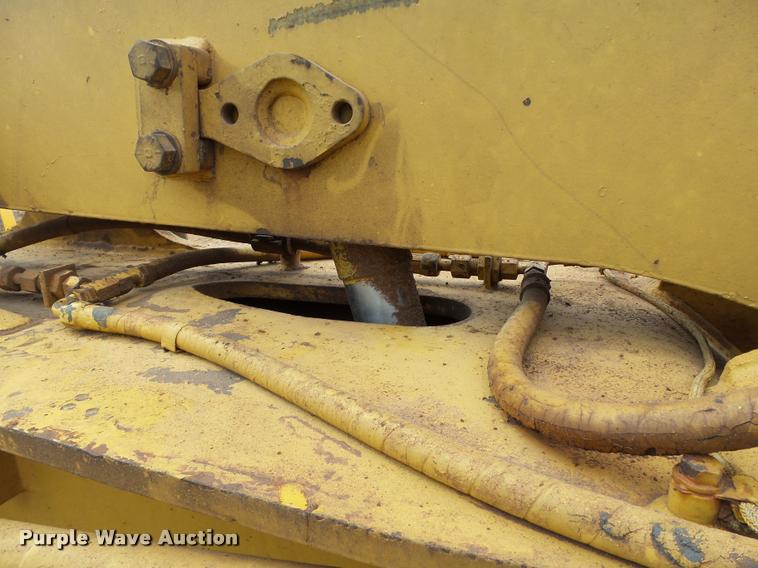 image for item DB4679 1987 Caterpillar 621E conventional scraper