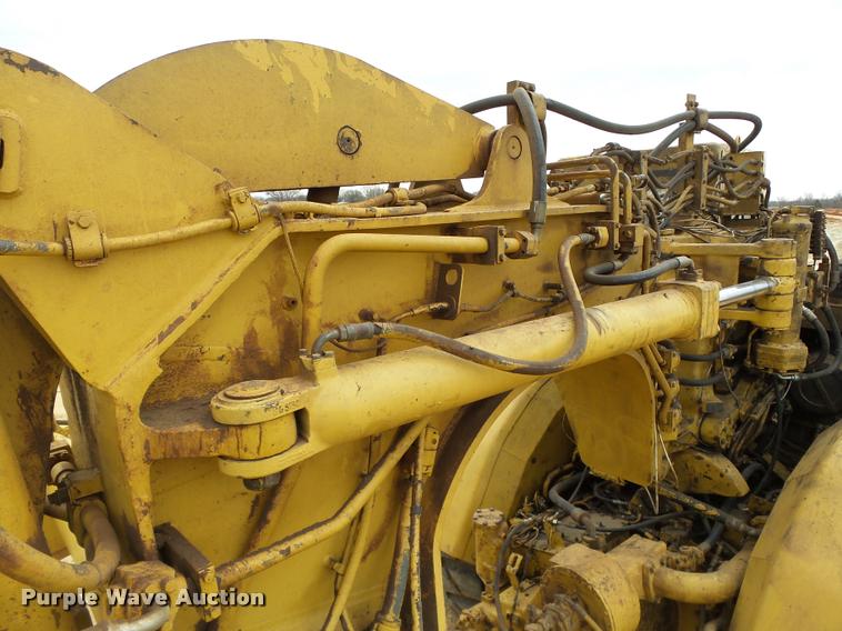 image for item DB4679 1987 Caterpillar 621E conventional scraper