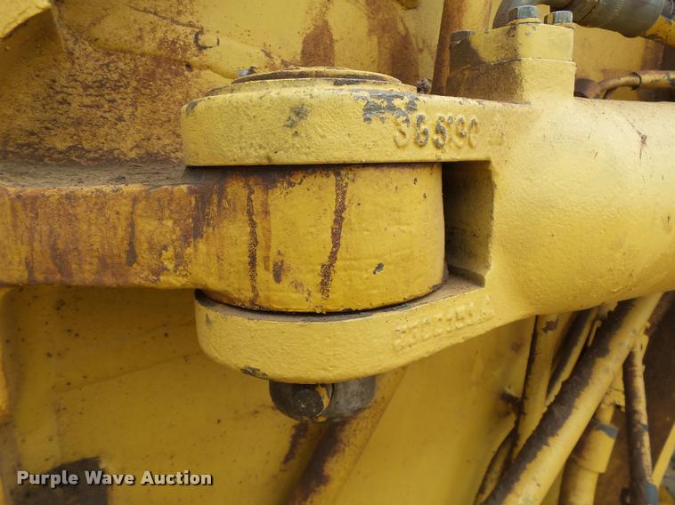 image for item DB4679 1987 Caterpillar 621E conventional scraper
