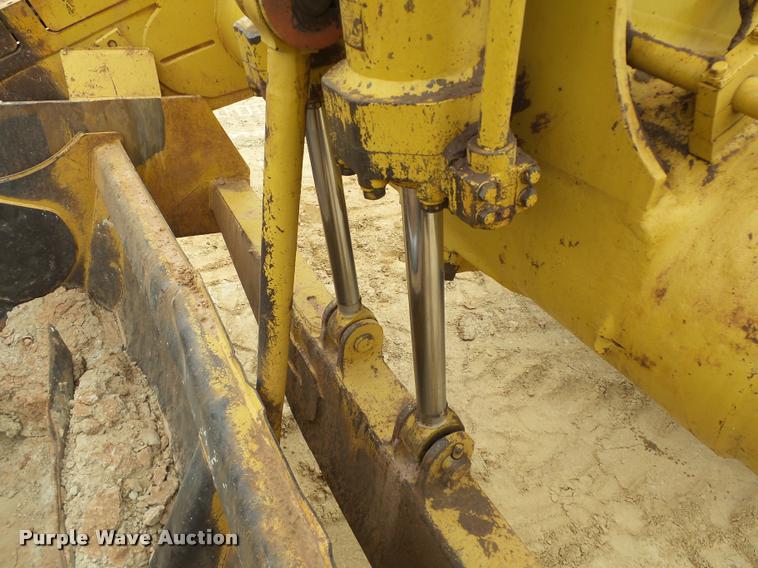 image for item DB4679 1987 Caterpillar 621E conventional scraper