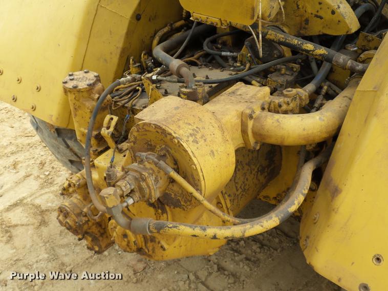 image for item DB4679 1987 Caterpillar 621E conventional scraper