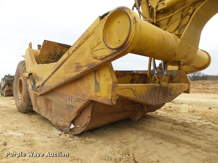 image for item DB4679 1987 Caterpillar 621E conventional scraper