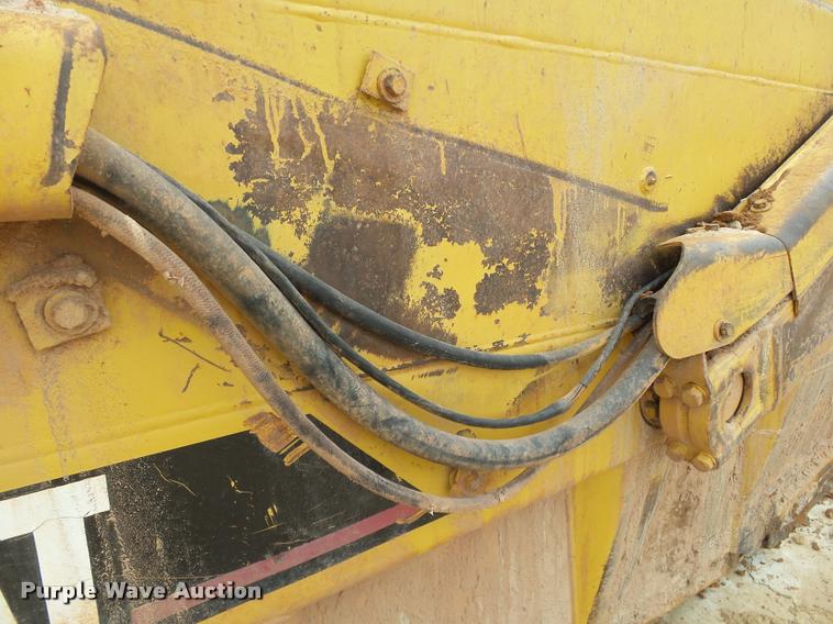 image for item DB4679 1987 Caterpillar 621E conventional scraper