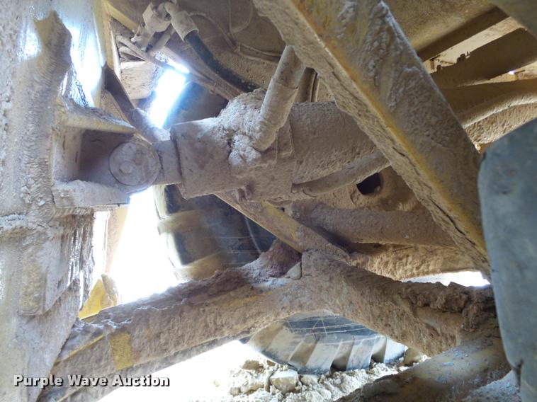 image for item DB4679 1987 Caterpillar 621E conventional scraper