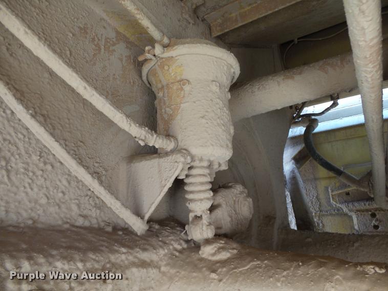 image for item DB4679 1987 Caterpillar 621E conventional scraper