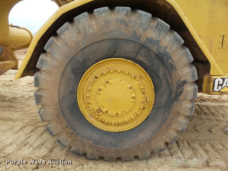 image for item DB4679 1987 Caterpillar 621E conventional scraper