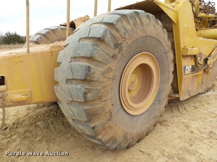 image for item DB4679 1987 Caterpillar 621E conventional scraper