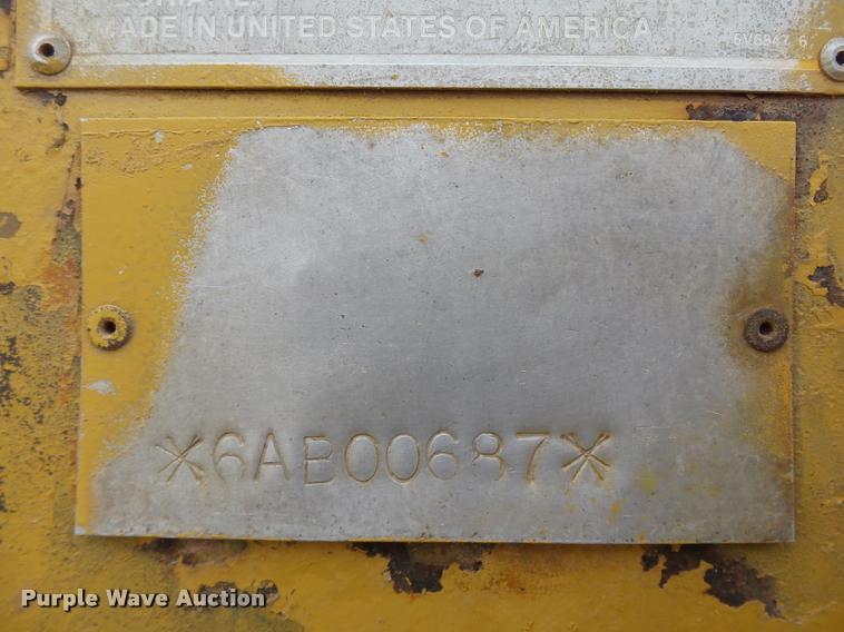 image for item DB4679 1987 Caterpillar 621E conventional scraper