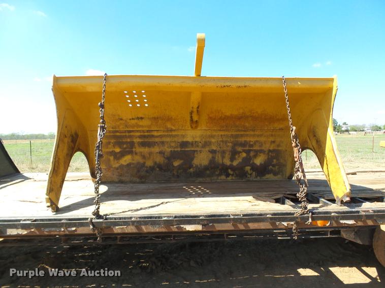 image for item DB4679 1987 Caterpillar 621E conventional scraper