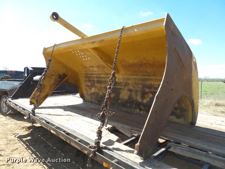 image for item DB4679 1987 Caterpillar 621E conventional scraper