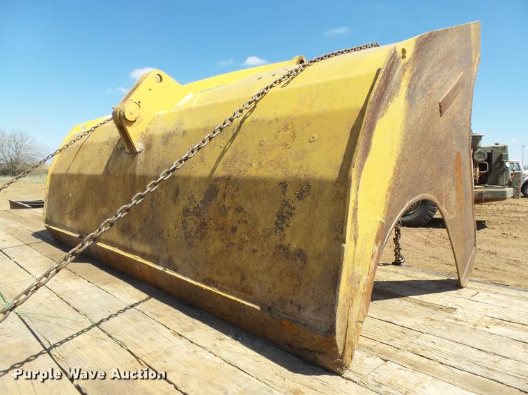 image for item DB4679 1987 Caterpillar 621E conventional scraper