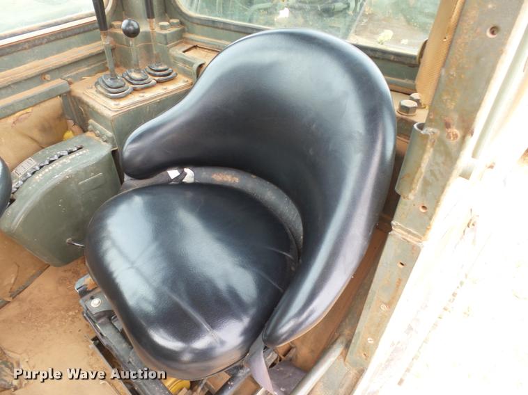 image for item DB4680 1984 Caterpillar 621B conventional scraper