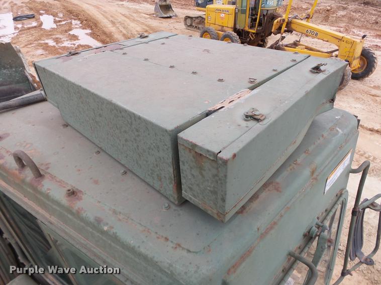 image for item DB4680 1984 Caterpillar 621B conventional scraper