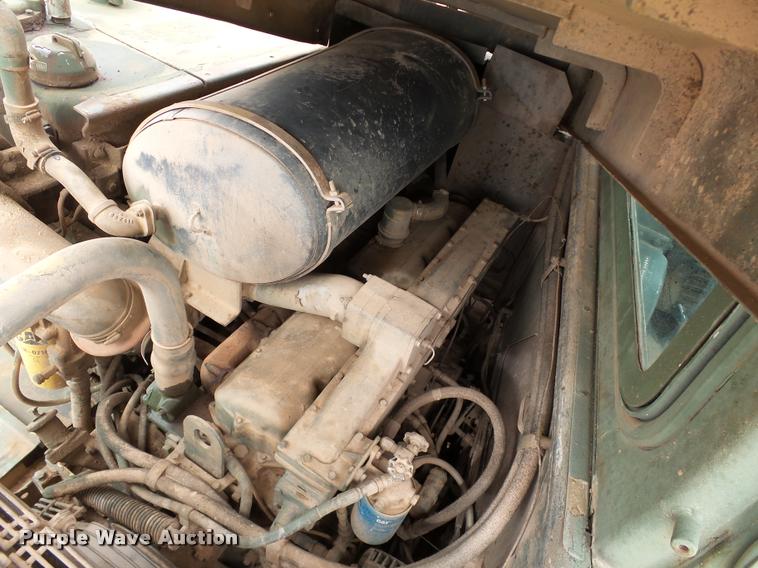 image for item DB4680 1984 Caterpillar 621B conventional scraper