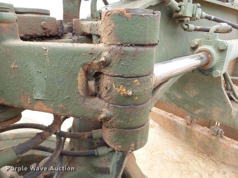 image for item DB4680 1984 Caterpillar 621B conventional scraper