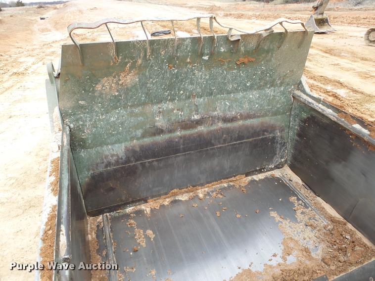 image for item DB4680 1984 Caterpillar 621B conventional scraper