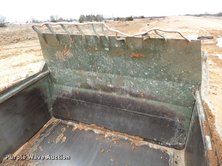 image for item DB4680 1984 Caterpillar 621B conventional scraper