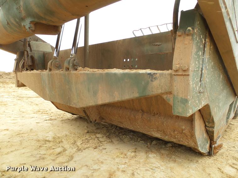 image for item DB4680 1984 Caterpillar 621B conventional scraper