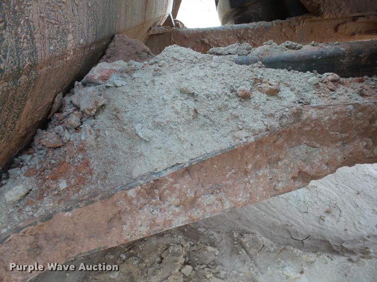 image for item DB4680 1984 Caterpillar 621B conventional scraper