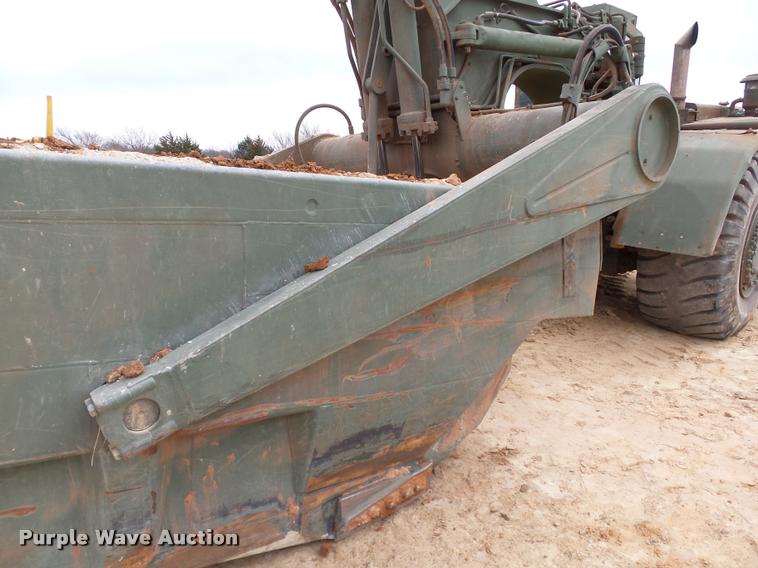 image for item DB4680 1984 Caterpillar 621B conventional scraper