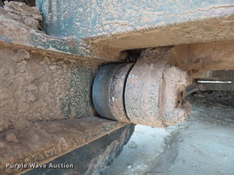 image for item DB4680 1984 Caterpillar 621B conventional scraper