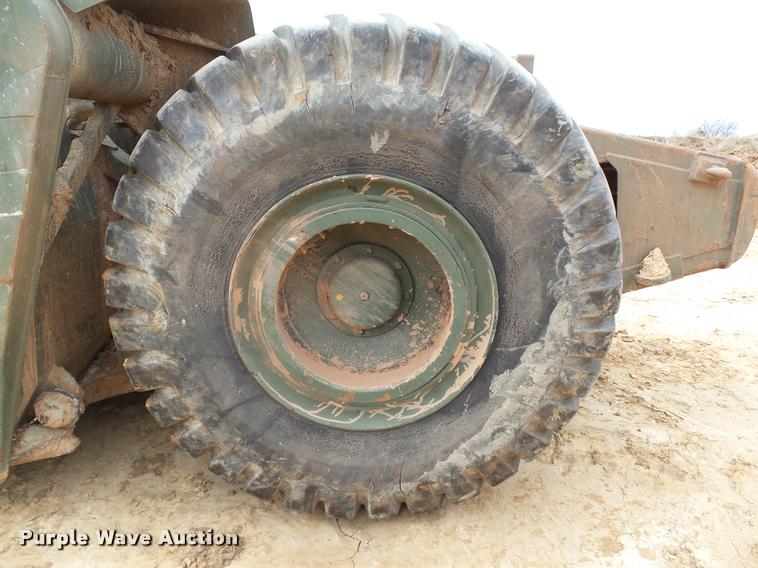 image for item DB4680 1984 Caterpillar 621B conventional scraper