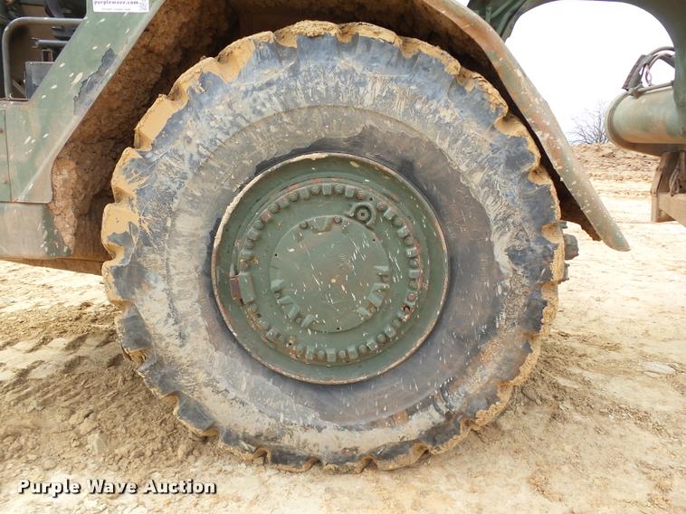 image for item DB4680 1984 Caterpillar 621B conventional scraper