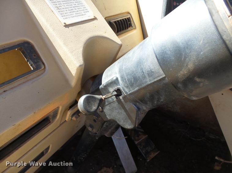 image for item DB4681 1997 Caterpillar 621F conventional scraper