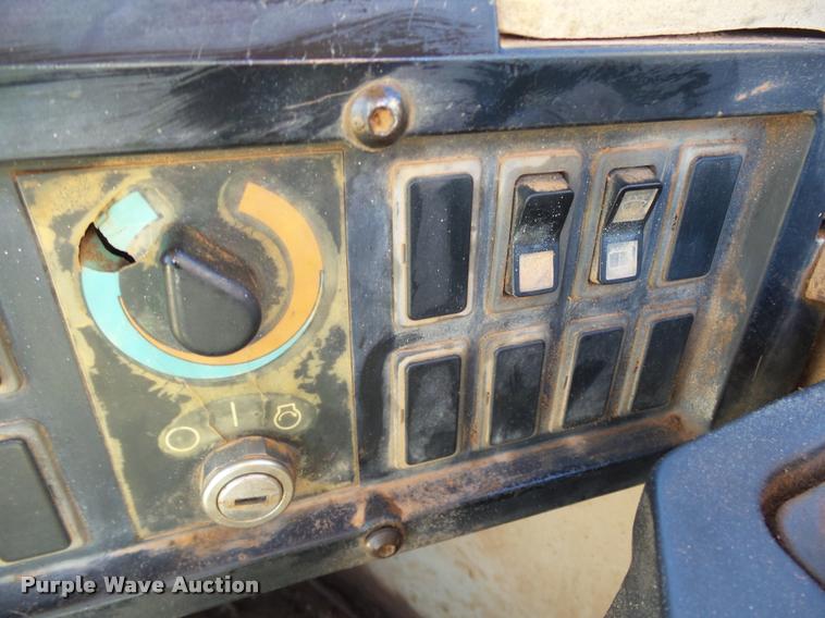 image for item DB4681 1997 Caterpillar 621F conventional scraper