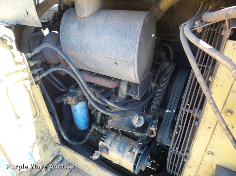 image for item DB4681 1997 Caterpillar 621F conventional scraper