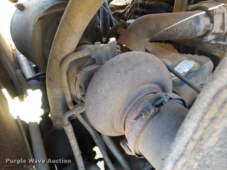 image for item DB4681 1997 Caterpillar 621F conventional scraper