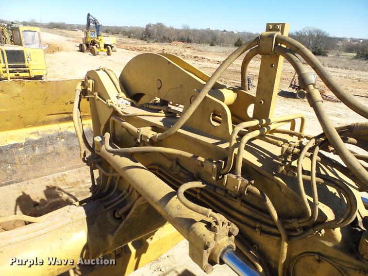 image for item DB4681 1997 Caterpillar 621F conventional scraper