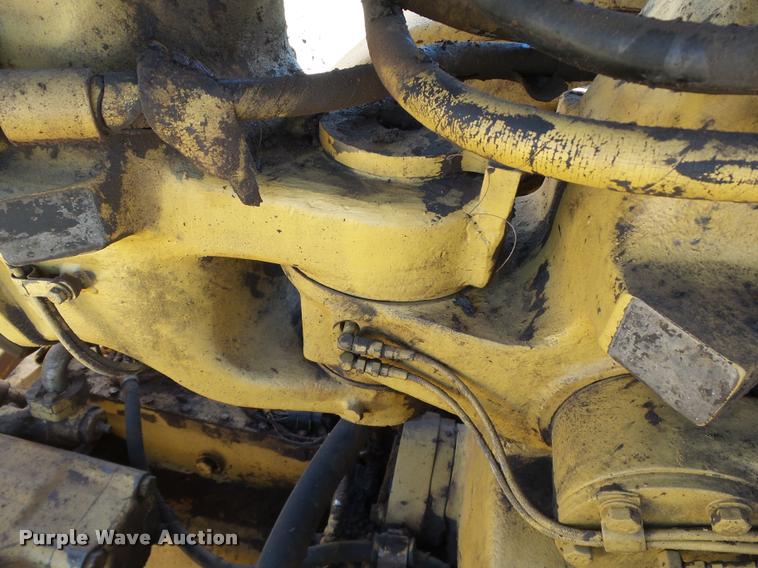 image for item DB4681 1997 Caterpillar 621F conventional scraper