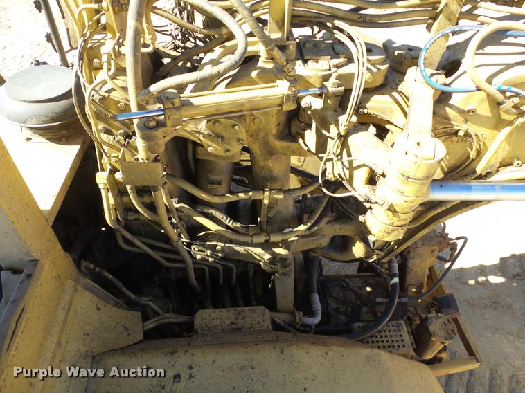 image for item DB4681 1997 Caterpillar 621F conventional scraper