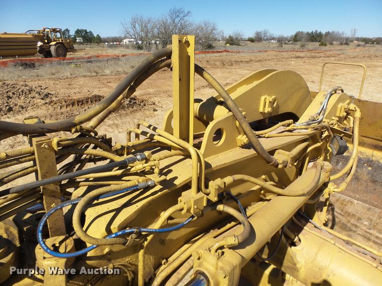 image for item DB4681 1997 Caterpillar 621F conventional scraper
