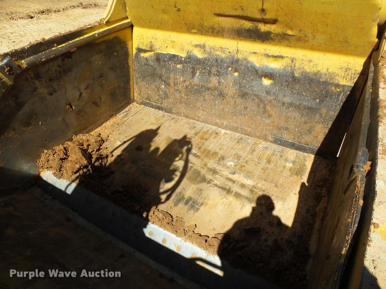 image for item DB4681 1997 Caterpillar 621F conventional scraper