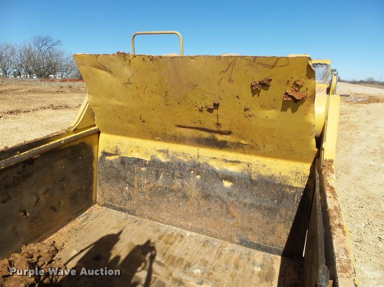 image for item DB4681 1997 Caterpillar 621F conventional scraper