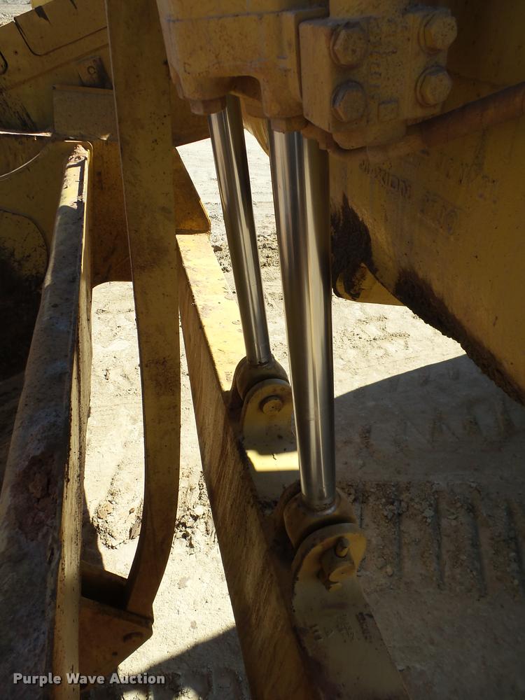 image for item DB4681 1997 Caterpillar 621F conventional scraper