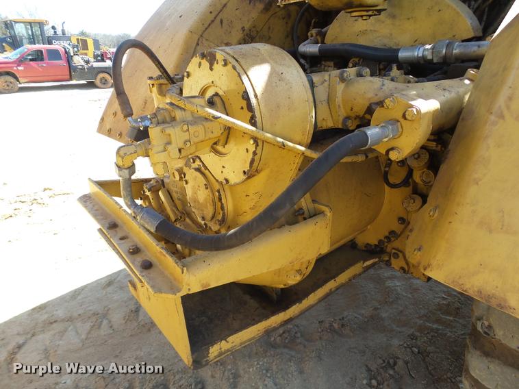 image for item DB4681 1997 Caterpillar 621F conventional scraper