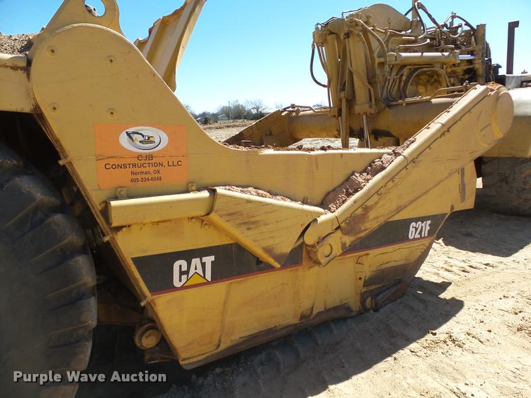 image for item DB4681 1997 Caterpillar 621F conventional scraper