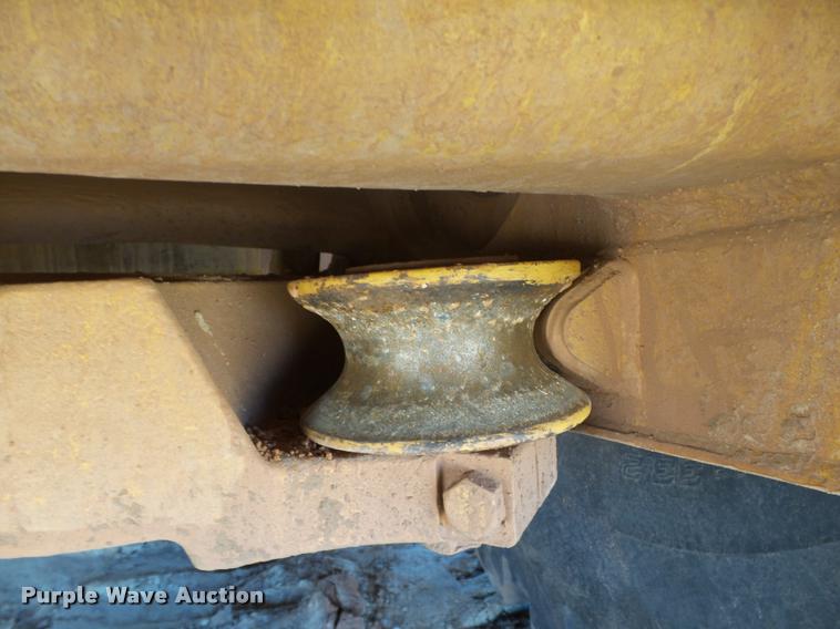 image for item DB4681 1997 Caterpillar 621F conventional scraper