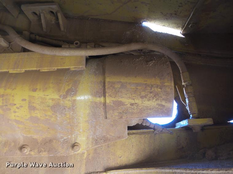 image for item DB4681 1997 Caterpillar 621F conventional scraper