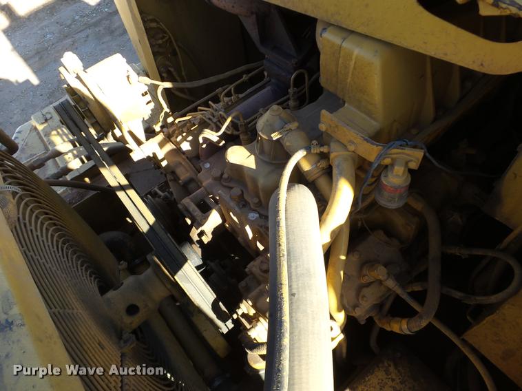 image for item DB4683 1984 Caterpillar 615 elevating scraper