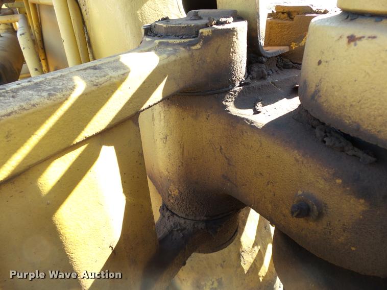 image for item DB4683 1984 Caterpillar 615 elevating scraper