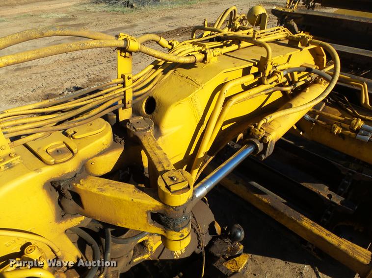 image for item DB4683 1984 Caterpillar 615 elevating scraper