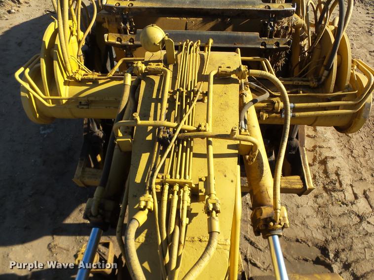 image for item DB4683 1984 Caterpillar 615 elevating scraper