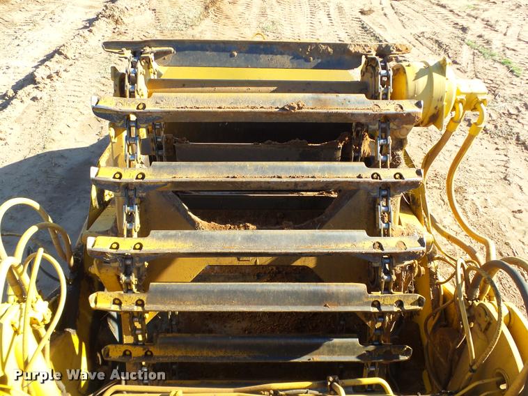 image for item DB4683 1984 Caterpillar 615 elevating scraper