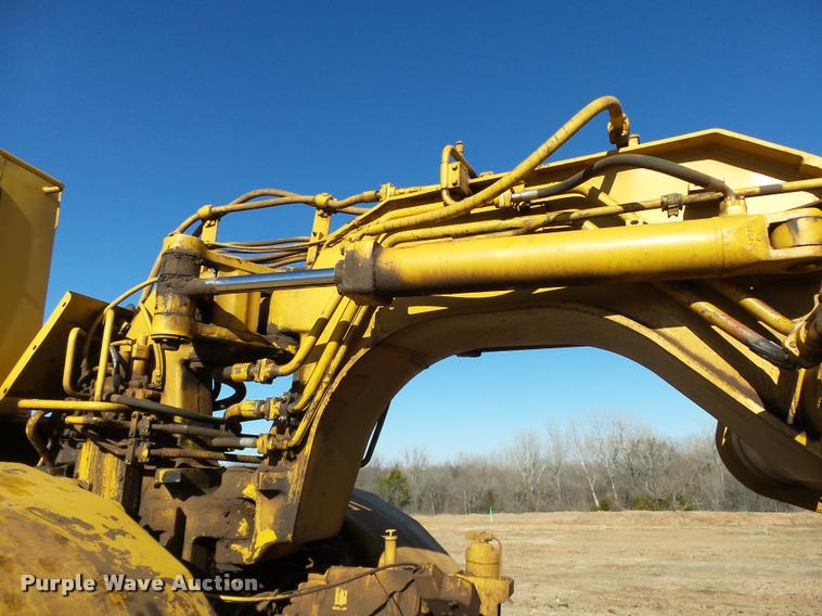 image for item DB4683 1984 Caterpillar 615 elevating scraper