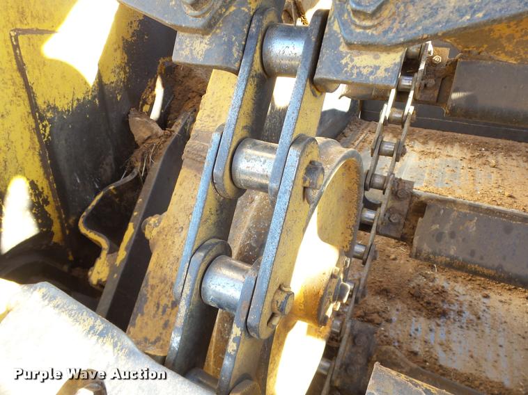 image for item DB4683 1984 Caterpillar 615 elevating scraper