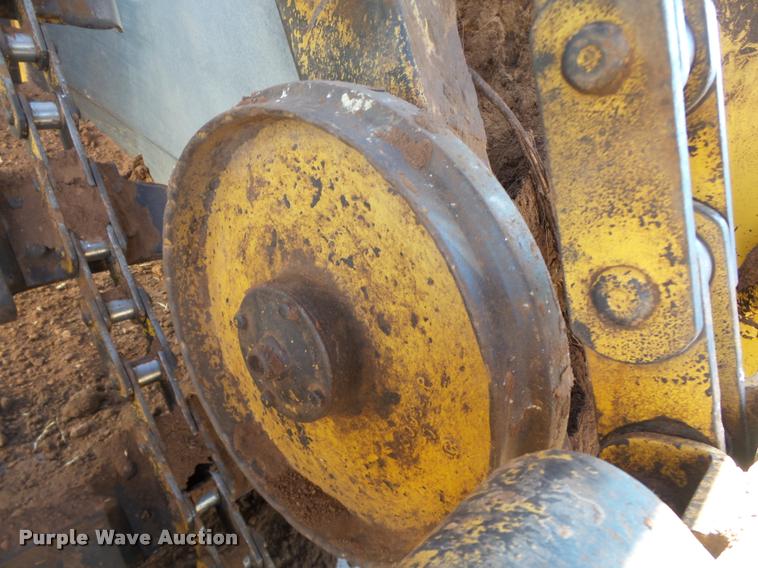 image for item DB4683 1984 Caterpillar 615 elevating scraper